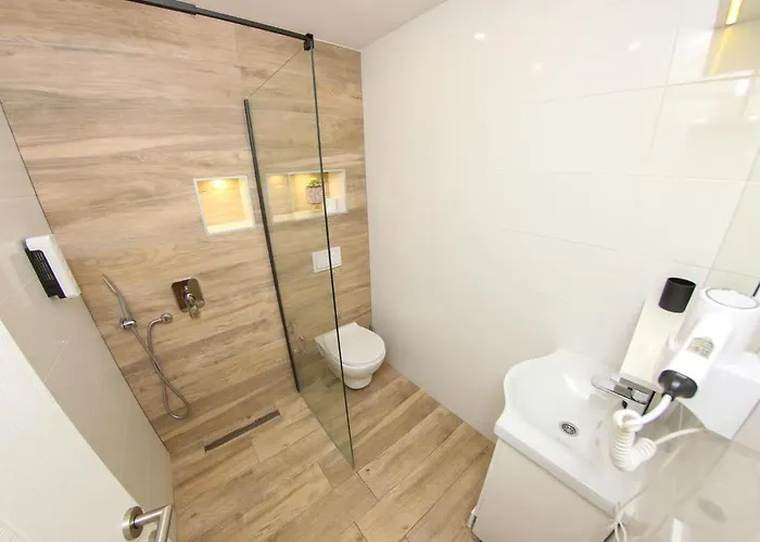 Like 2 * 塞拉耶佛